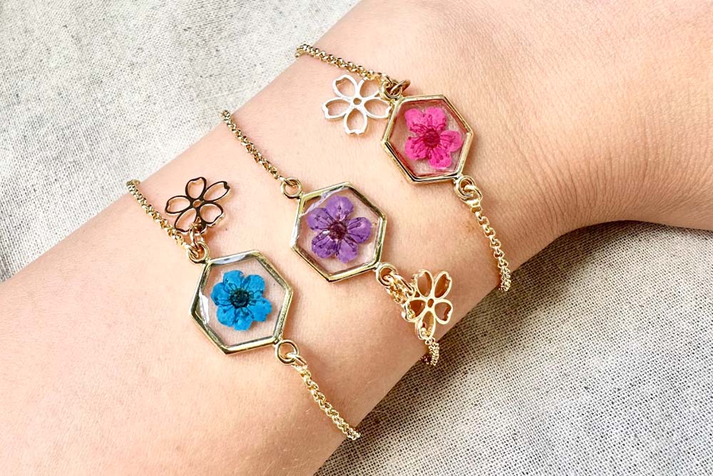 Pressed flower jewelry by FOREVER AND A DAY